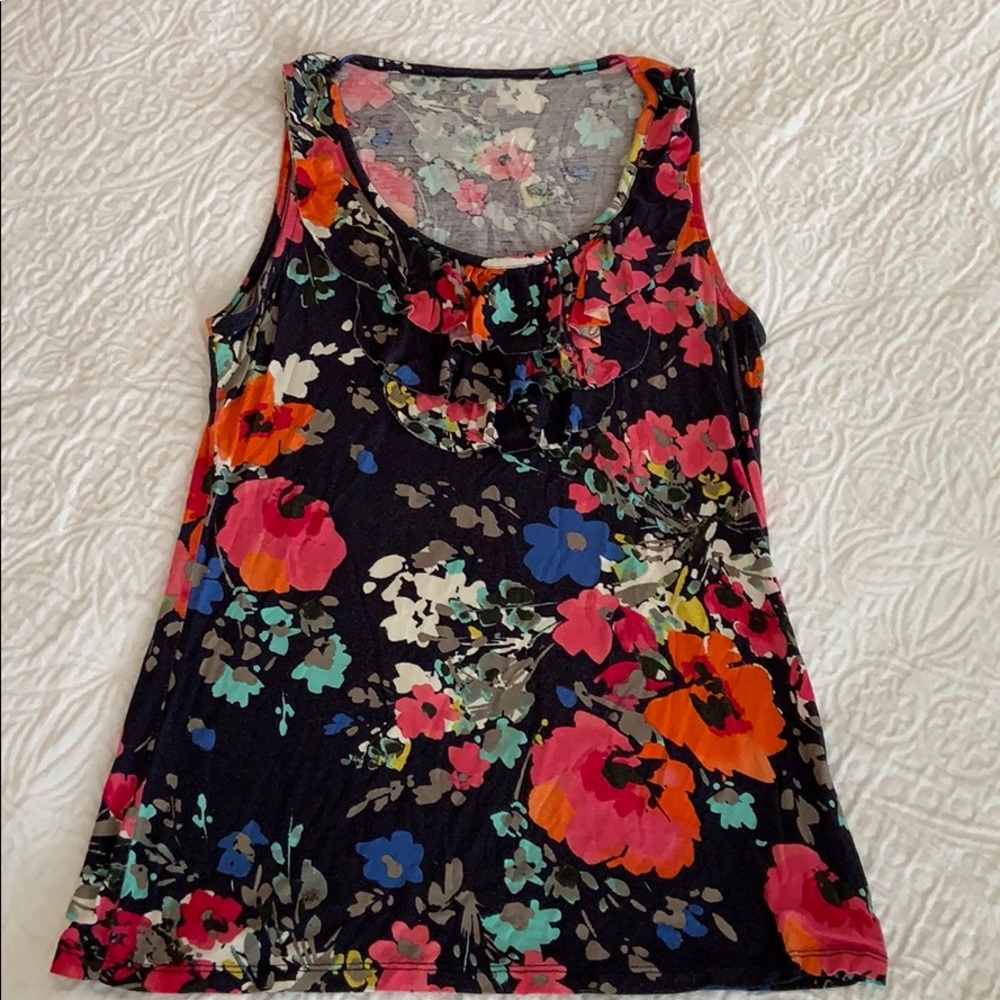 Floral tank top with ruffles!